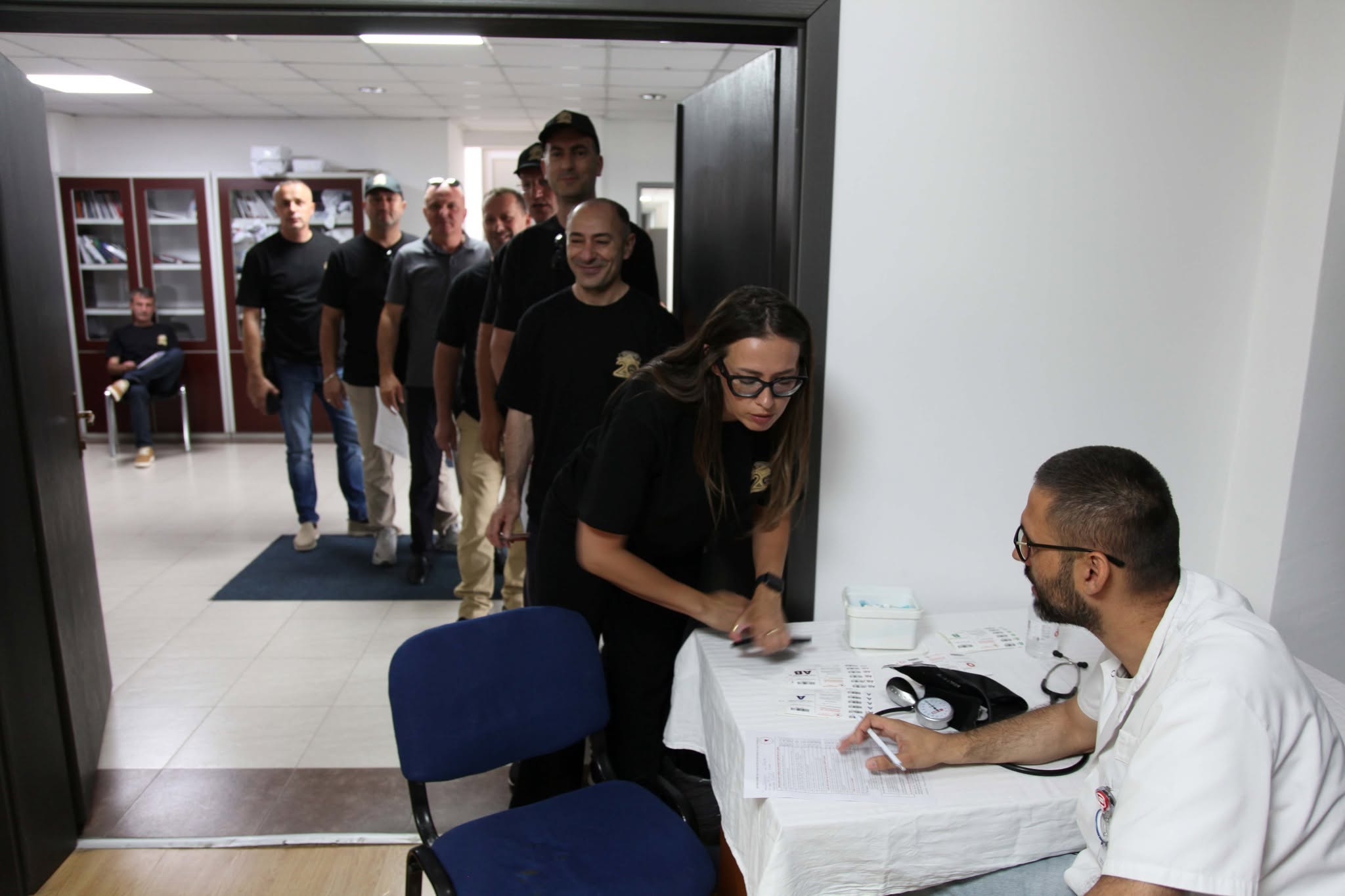 Zyrtarët e Inspektoratit Policor të Kosovës dhuruan gjak në kuadër të aktiviteteve për shënimin e 20-vjetorit të IPK-së